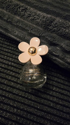 Marc jacobs daisy empty bottle - daisy,