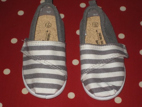 Boys grey and cream - , deck