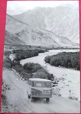 Four wheel drive off-road van