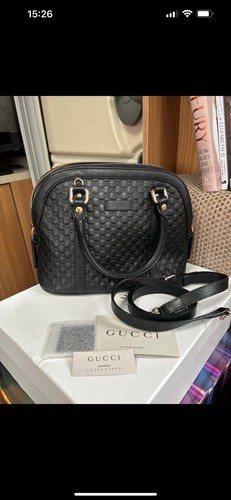 Gucci handbag with matching
