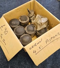 Jaguar E-Type 4.2 Series 1 Original Pistons