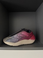 Real Yeezy 700 V3 'Fade