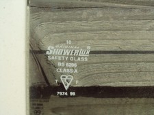 Used Showerlux Bath screen White good condition