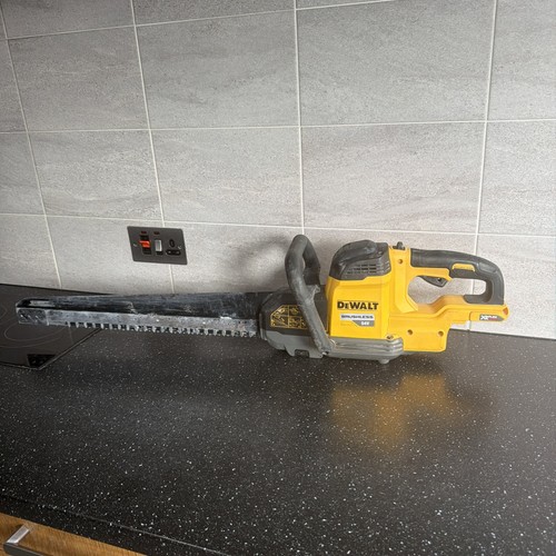 Dewalt dcs397 alligator saw - dewalt,