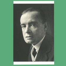 POSTCARD - Photograph of Saki