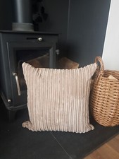 2 18" x 18" Nutmeg jumbo cord