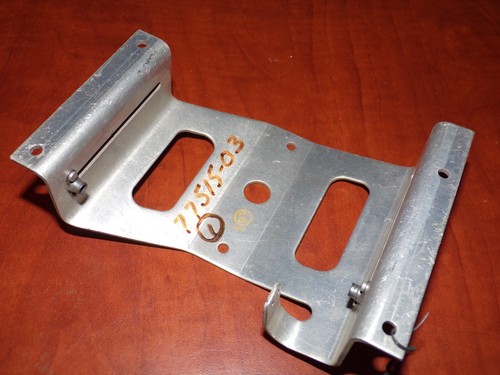 Piper tomahawk bracket - piper,