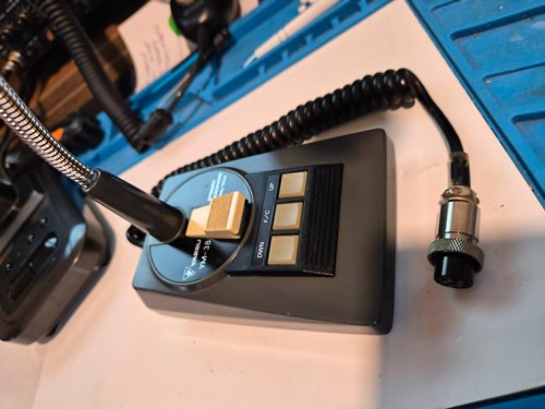 Yaesu 38 - yaesu, ym-38