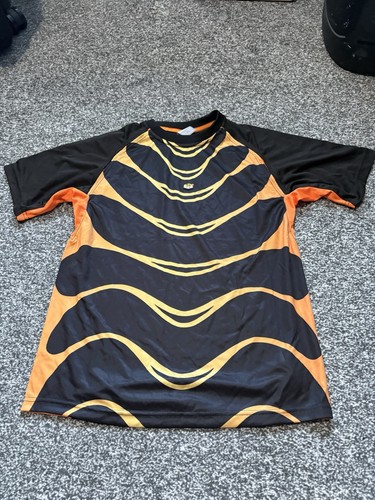 Men black and orange nike - orange,