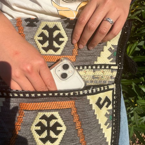 Pale grey kilim messenger - pale,