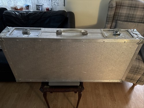 Swan mixer desk flight case - mixer,