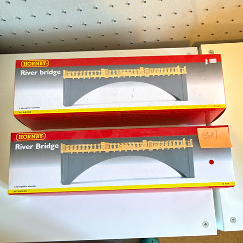 Hornby river bridge - river, r613