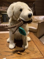 FAO SCHWARZ Golden Retriever