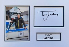 TONY JARDINE HAND SIGNED A4 PHOTO MOUNT DISPLAY F1 AUTOGRAPH TV PRESENTER