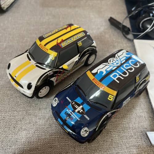 Scalextric mini coopers - mini,