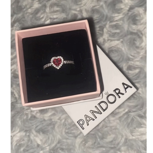 Pandora heart shaped red stone - red,