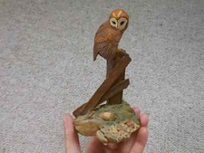 Aynsley mastercraft owl on a post looking at a mouse 1980