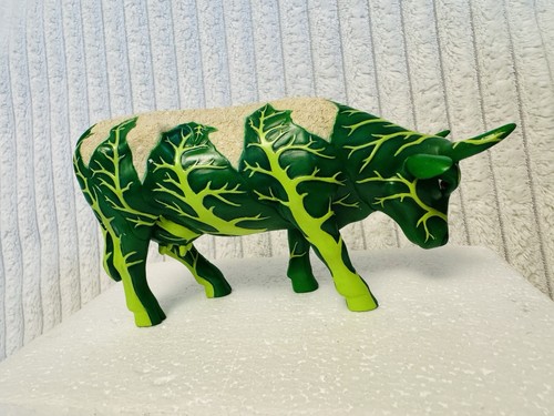 Cow parade cauliflower - cow, h
