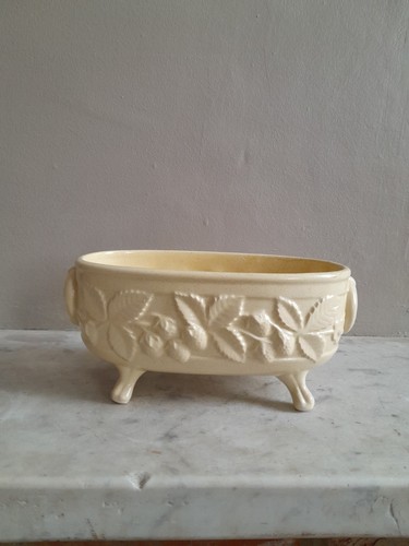 Holkham pottery miniature - a,