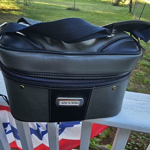 Vtg jaguar train case carry - jaguar,