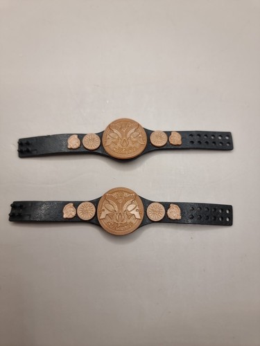 Black penny tag - tag, title