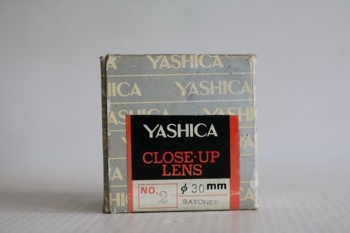 Yashica close viewing and - close-up,