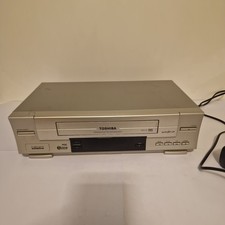 Toshiba V-631UK VHS VCR Video Cassette Recorder Silver Genuine Tested Working