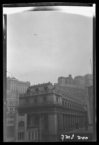Custom house small propeller - house,
