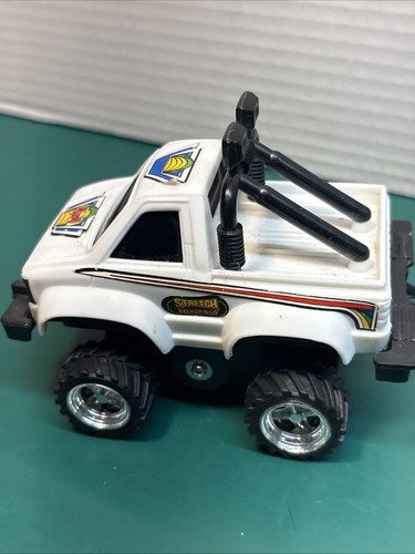 Illco toys stretch back - toys, up