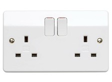 MK K2747WHI Logic Plus 2 Gang