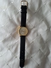 Vintage AVIA MENS WATCH 101851- 18 REG STRAP-Stainless Steel back-NEW BATTERY