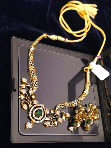 Gold tone green - gold,