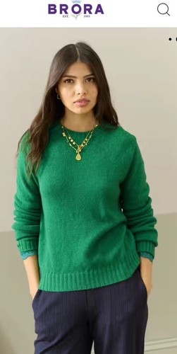 Brora meadow green 100 - brora, gauzy