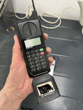 Motorola MicroTAC Vintage Flip