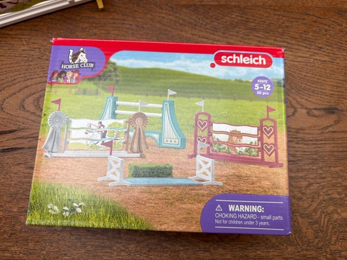 Schleich horse jump set - horse,