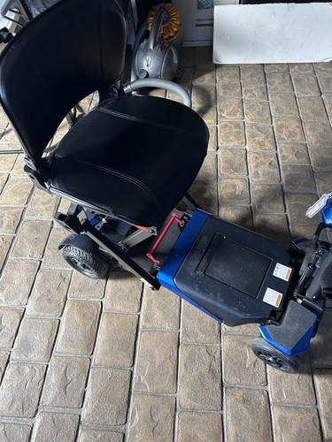 Drive wheeled mobility - 4-wheeled,
