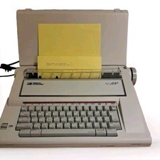 Smith Corona DLX200 Electric Type Writer