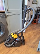 Dyson Cylinder Vacuum Cleaner