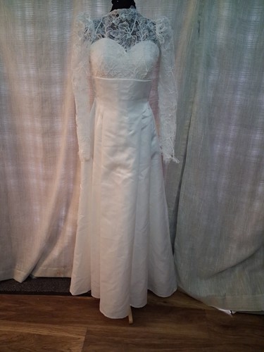 Wedding dress size ivory - wedding, 6