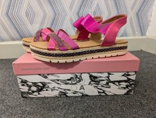 NEW IN BOX MODA IN PELLE