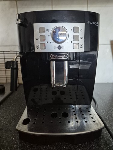 Longhi magnifica ecam - s,