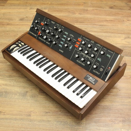 Moog minimoog model late - minimoog,