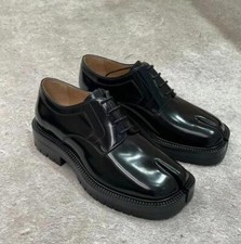 Unisex Tabi Split-Toe Painted