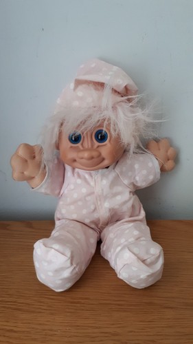 Vintage russ berrie - berrie, troll