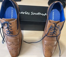 Gents brown leather brogues