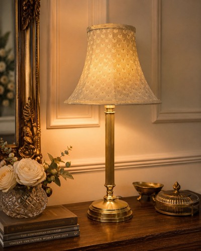 Vintage ribbed brass - ribbed,