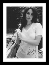 LANA DEL REY AUTOGRAPHED SIGNED & FRAMED PHOTO PRINT