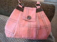 Earth Squared Handbag Pink