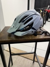Troylee A2 MIPS Mountain Bike