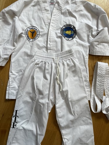 Taekwondo suit size 120 - , kids